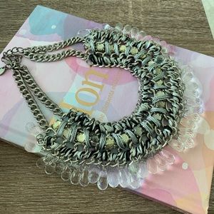 Statement necklace